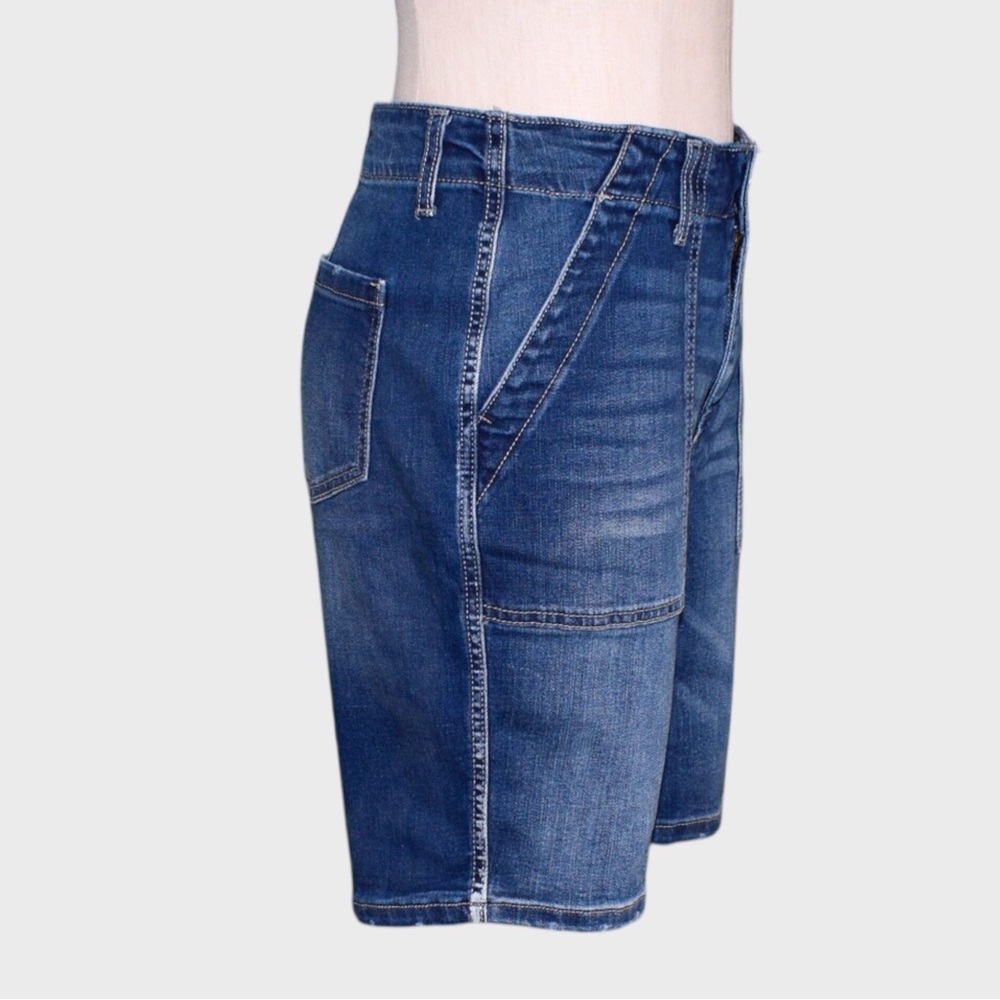 Time and Tru‎ High Rise Denim Bermuda Shorts - Picture 2 of 5